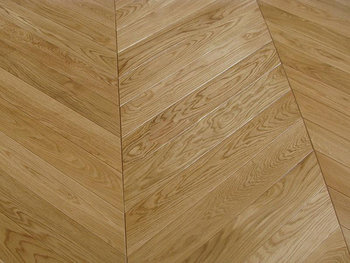 Madera Natural Multicapa Punta Hungría Roble XS Natural