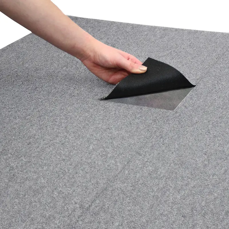 Moquetas 80% PP / 20% PES Moqueta Gris Claro 73