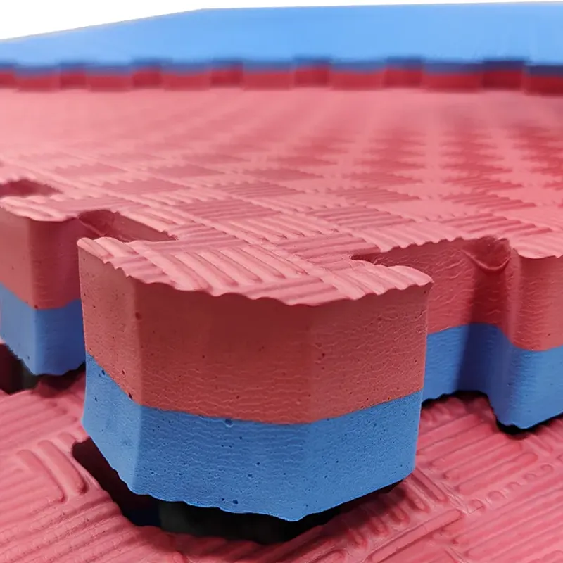 Tatami Etileno Acetato de Vinílo de Alta Densidad Tatami Azul Rojo | 1x1 | 40mm | Escuelas y Clubs Deportivos | Homologado Ignífugo CEE