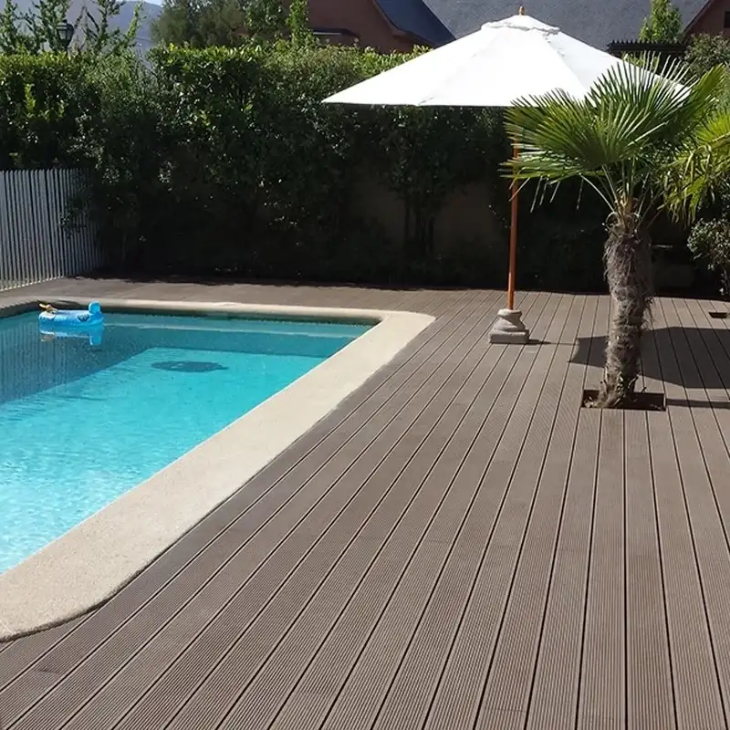 Tarima exterior Tecnológica Tarima Madera Exterior PVC Marrón | Lama Composite