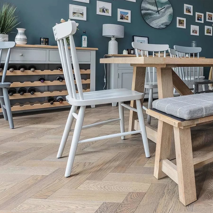 Tarima flotante imitación madera: elegancia y durabilidad. Tarima flotante imitación madera: elegancia y durabilidad.