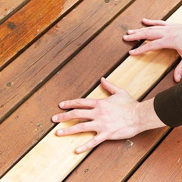 Instalación de Tarima de Exterior Instalación de Tarima de Exterior